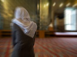 Hadiths That Show How Islam Views Women