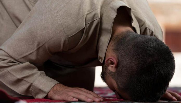 Fajr Prayer - Hard On The Hypocrites